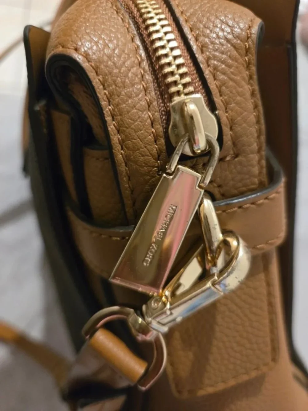 Michael Kors Signature Logo Large Satchel Bag Brown/Beige